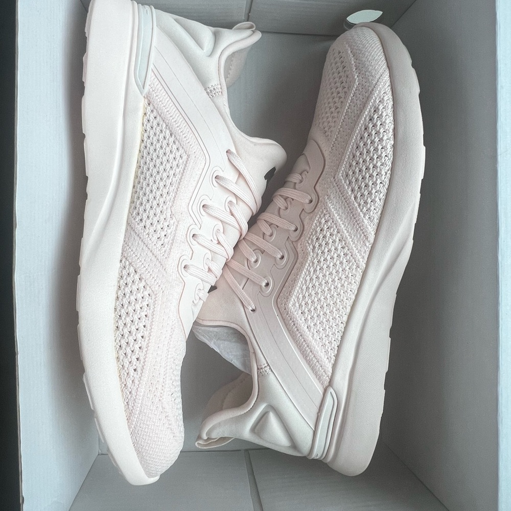 Athletic Propulsion Labs Techloom Wave In Blush crème